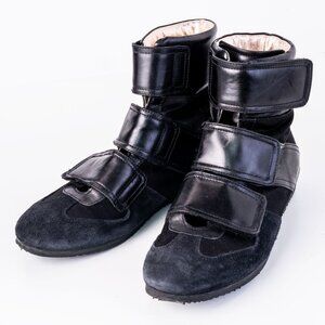 Calvin Klein Collection High-Top Boots – Rare & Stylish